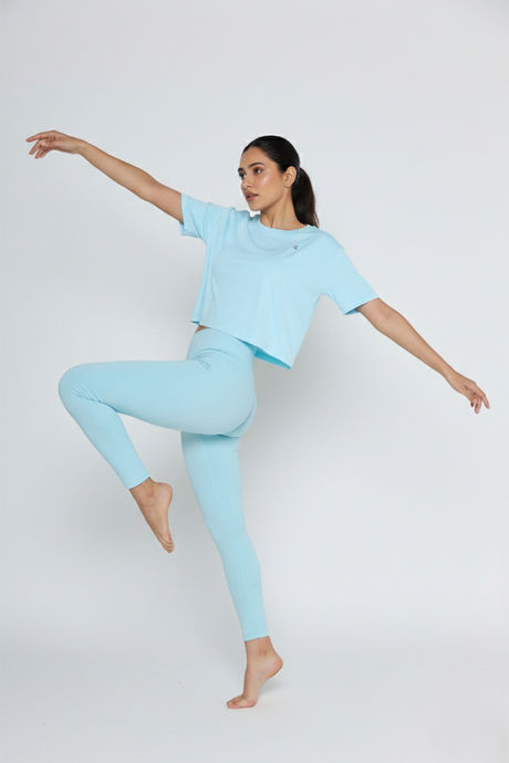 Zelocity Quick Dry Relaxed Top - Spun Sugar — image 5